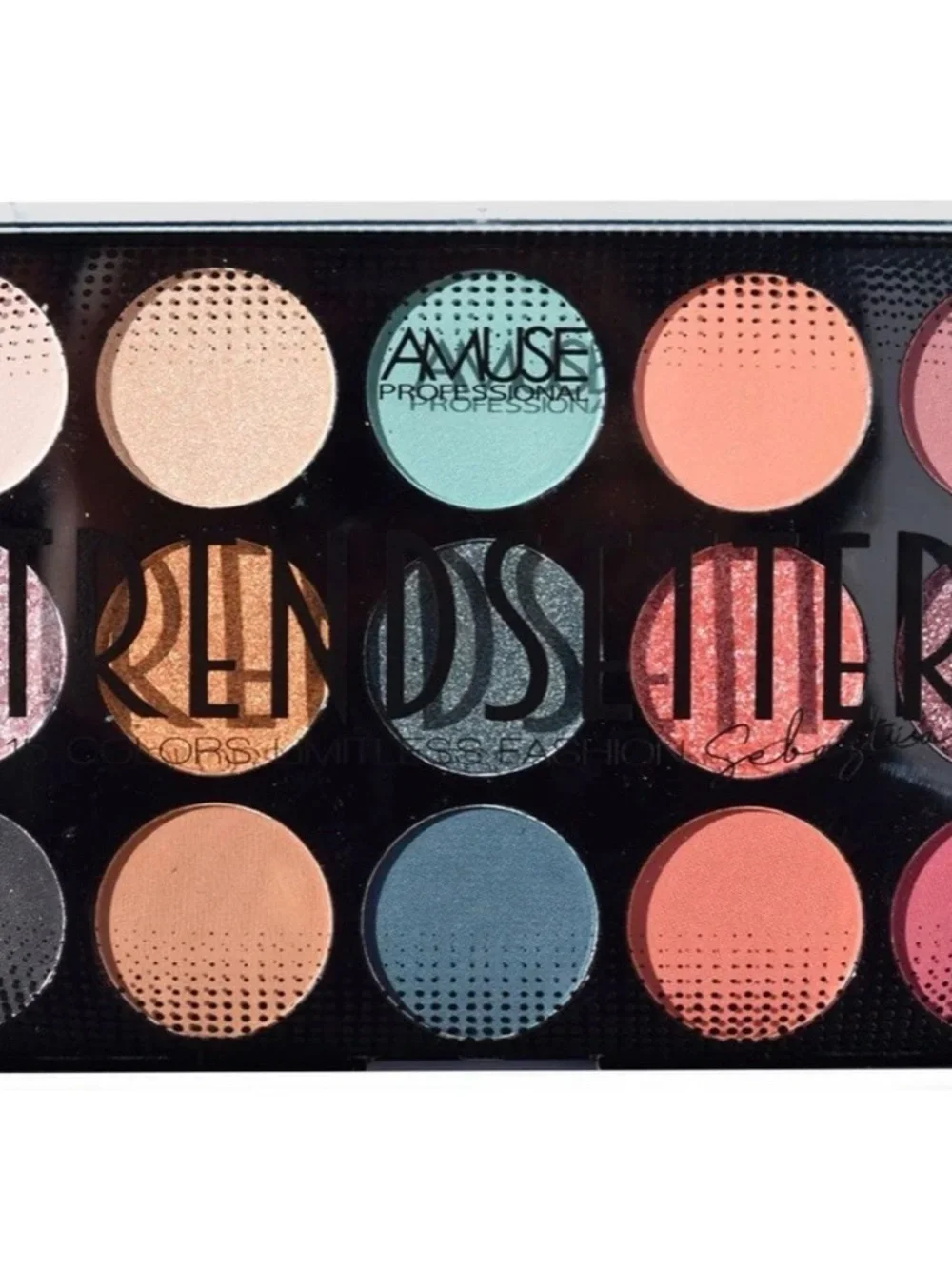 Amuse Professional Trendsetter 15-Color Eyeshadow Palette